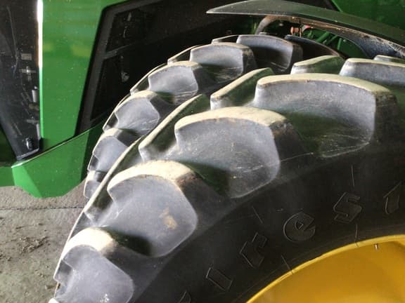 Image of John Deere 8R 370 equipment image 4