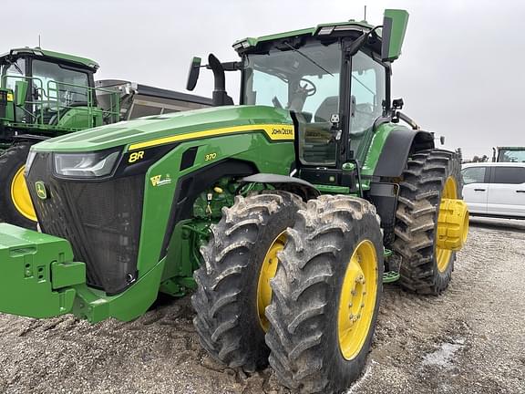 Image of John Deere 8R 370 equipment image 1