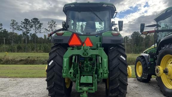 Image of John Deere 8R 370 equipment image 4
