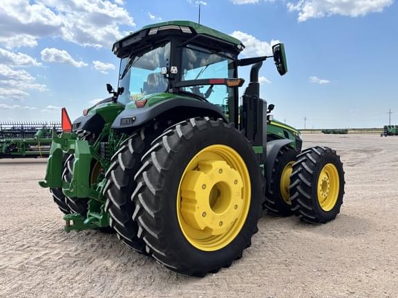 Image of John Deere 8R 370 equipment image 4