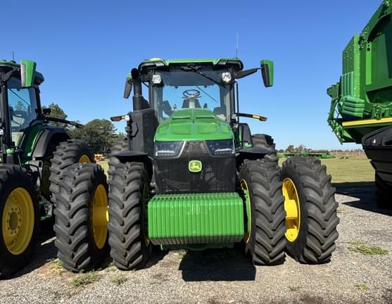 Image of John Deere 8R 370 equipment image 1