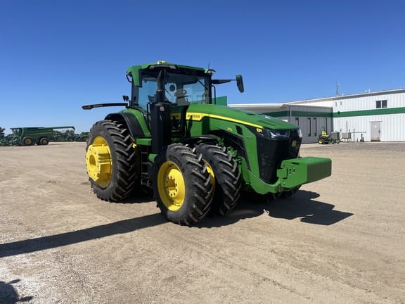 2024 John Deere 8R 370 Equipment Image0