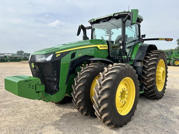 2024 John Deere 8R 370 Equipment Image0