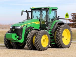 2024 John Deere 8R 370 Image