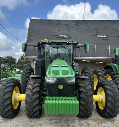 Image of John Deere 8R 370 Primary image