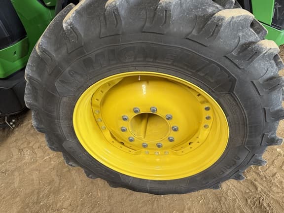 Image of John Deere 8R 370 equipment image 3