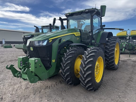 2024 John Deere 8R 370 Equipment Image0