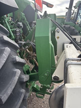 Image of John Deere 8R 370 equipment image 4