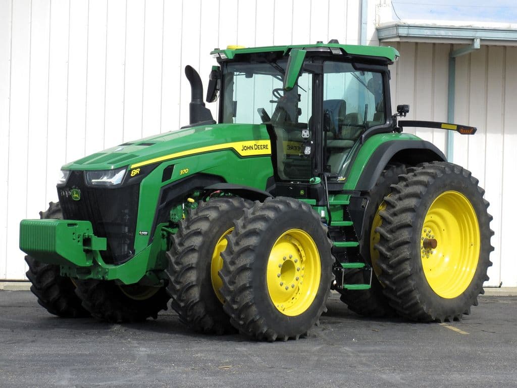 Image of John Deere 8R 370 Primary image