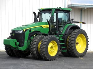 2024 John Deere 8R 370 Image