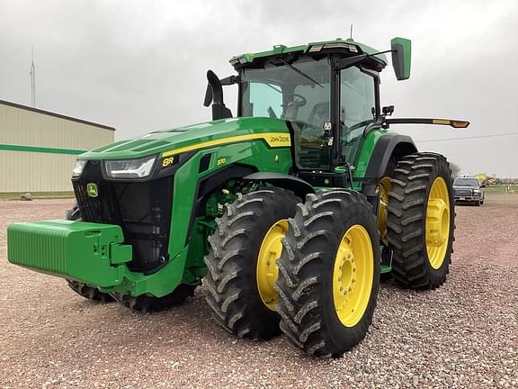 Image of John Deere 8R 370 equipment image 1