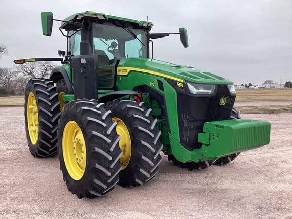 Image of John Deere 8R 370 equipment image 2