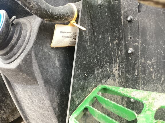 Image of John Deere 8R 370 equipment image 4