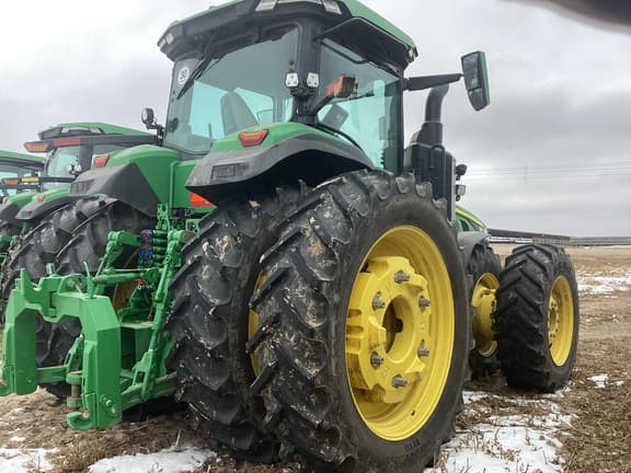 Image of John Deere 8R 370 equipment image 1