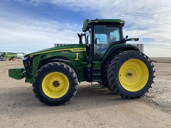 Image of John Deere 8R 370 Primary image