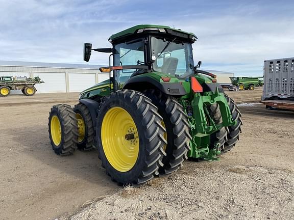 Image of John Deere 8R 370 equipment image 3