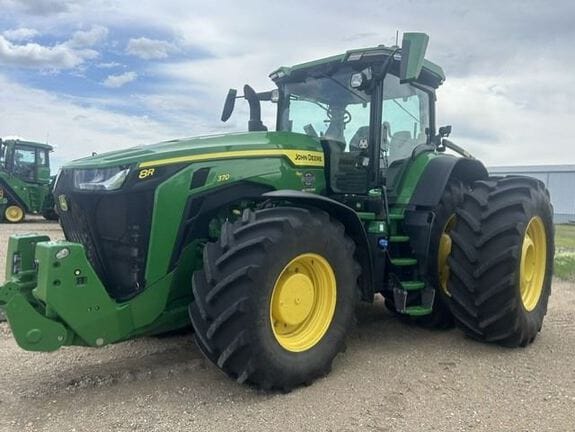 2024 John Deere 8R 370 Equipment Image0