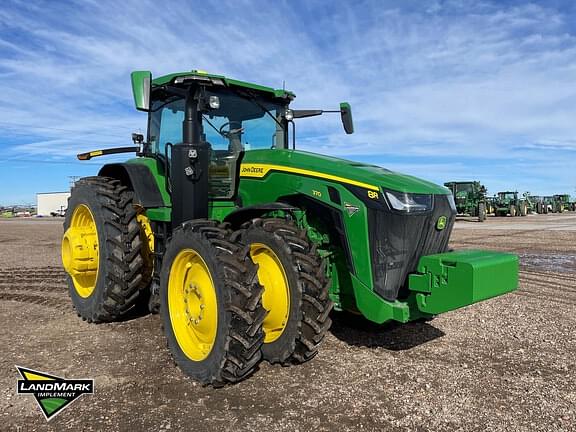 Image of John Deere 8R 370 equipment image 2