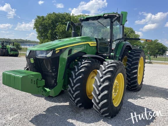 Image of John Deere 8R 370 equipment image 3