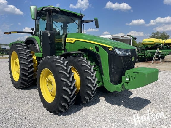 2024 John Deere 8R 370 Equipment Image0
