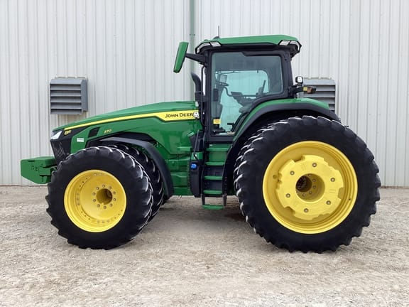2024 John Deere 8R 370 Equipment Image0