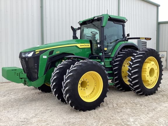 Image of John Deere 8R 370 equipment image 1