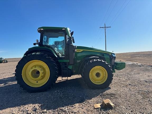 Image of John Deere 8R 370 equipment image 1