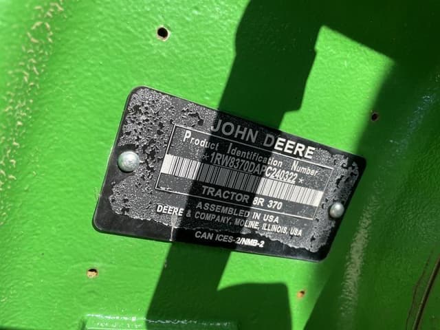 Image of John Deere 8R 370 equipment image 1