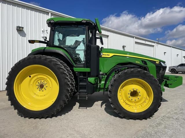 Image of John Deere 8R 370 equipment image 3