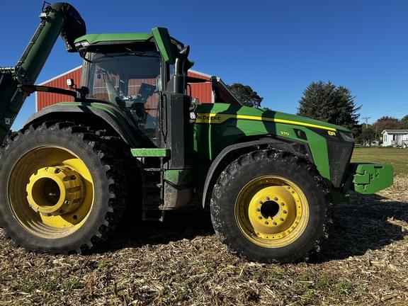 Image of John Deere 8R 370 equipment image 4