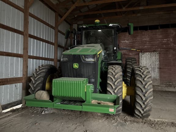 Image of John Deere 8R 370 equipment image 3