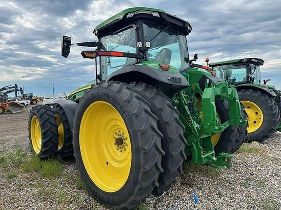 Image of John Deere 8R 370 equipment image 1