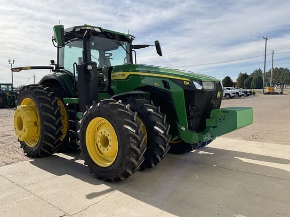 Image of John Deere 8R 370 equipment image 2