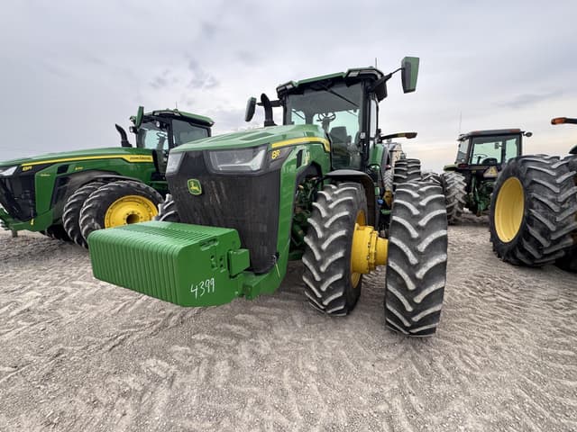 Image of John Deere 8R 370 equipment image 3