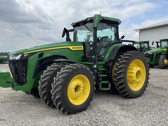 2024 John Deere 8R 370 Equipment Image0