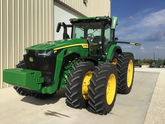 Image of John Deere 8R 370 equipment image 3