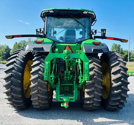 Image of John Deere 8R 370 equipment image 3