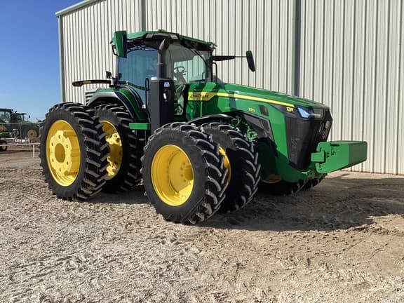 Image of John Deere 8R 370 equipment image 4