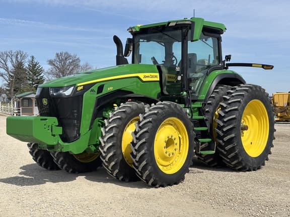 Image of John Deere 8R 370 Primary image