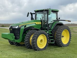 2024 John Deere 8R 370 Image