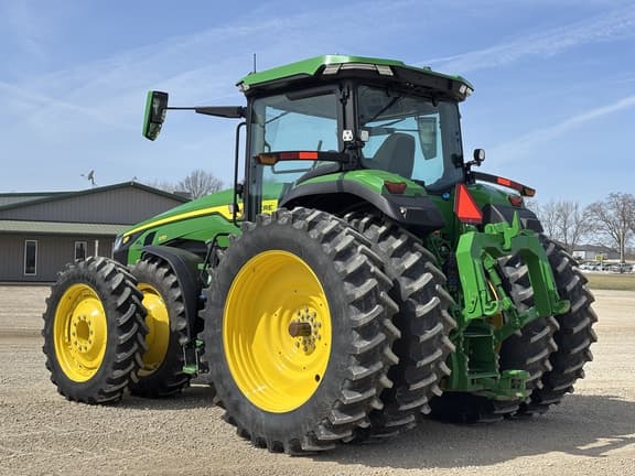 Image of John Deere 8R 370 equipment image 4