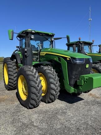Image of John Deere 8R 370 Primary image