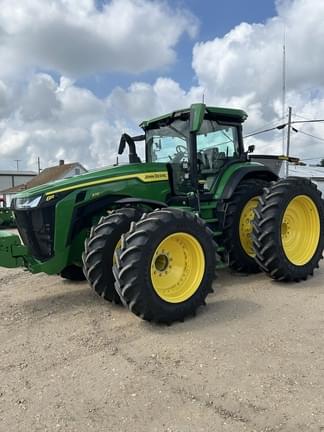 Image of John Deere 8R 370 Primary image