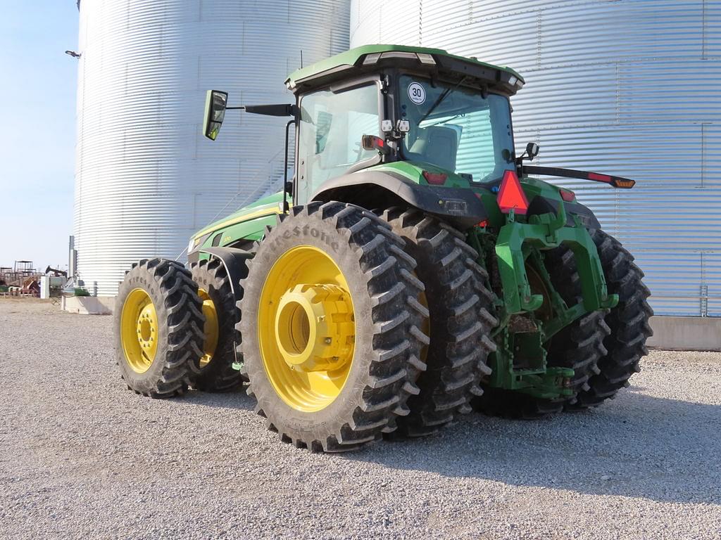 Image of John Deere 8R 370 Primary image