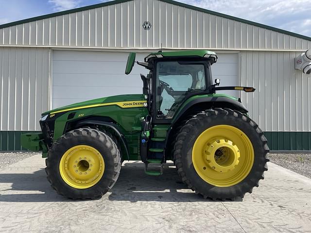 Image of John Deere 8R 370 equipment image 1