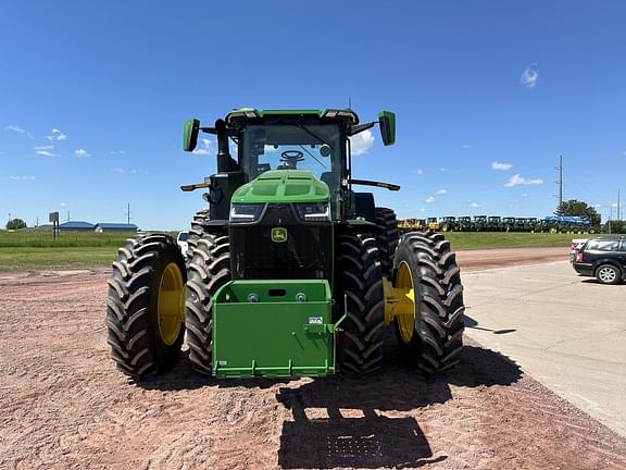 Image of John Deere 8R 370 equipment image 2