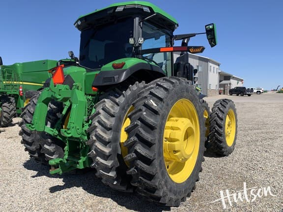 Image of John Deere 8R 370 equipment image 4