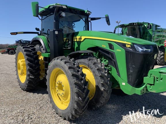 Image of John Deere 8R 370 equipment image 1