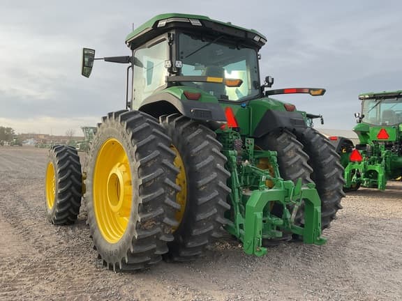 Image of John Deere 8R 370 equipment image 3