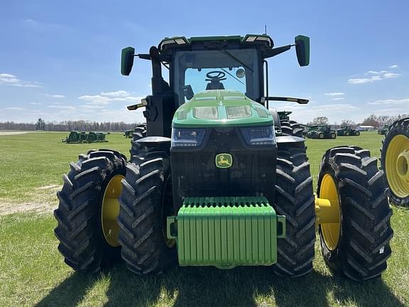 Image of John Deere 8R 370 equipment image 1